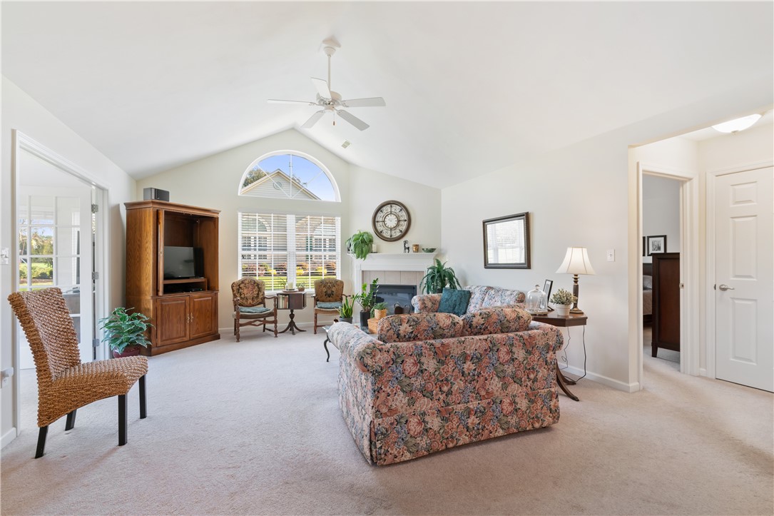 1143 Cobblestone Ln