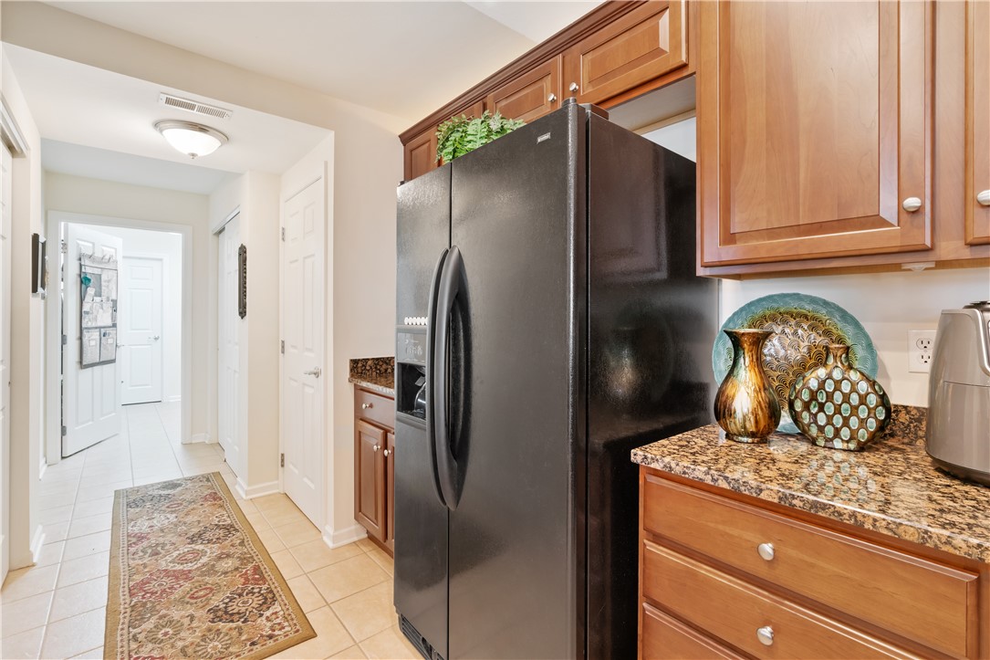 1143 Cobblestone Ln