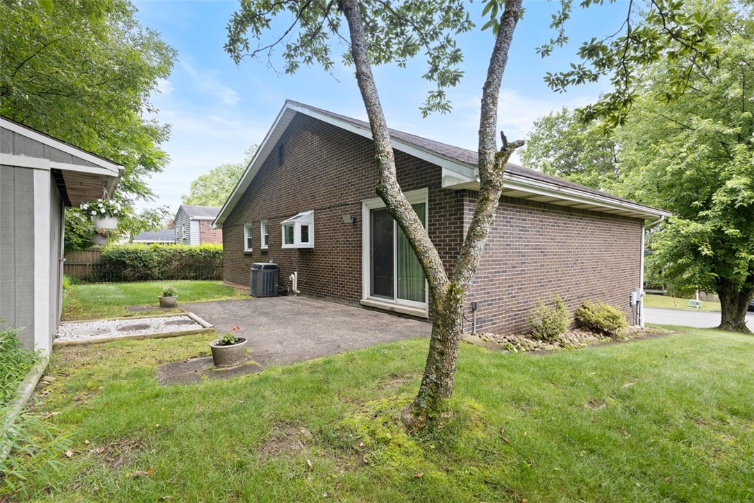 442 Old Hickory Dr