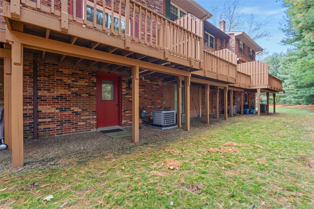 407 Westchester Commons
