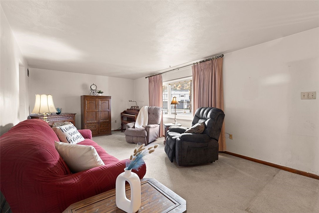 2871 Hastings Dr.