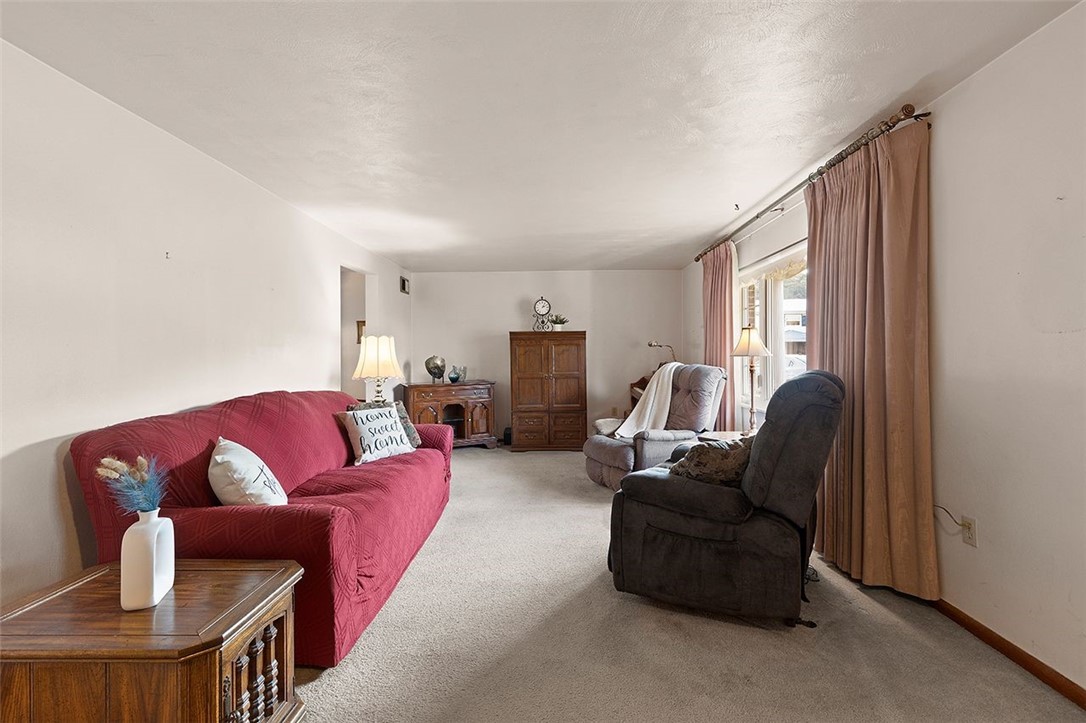 2871 Hastings Dr.