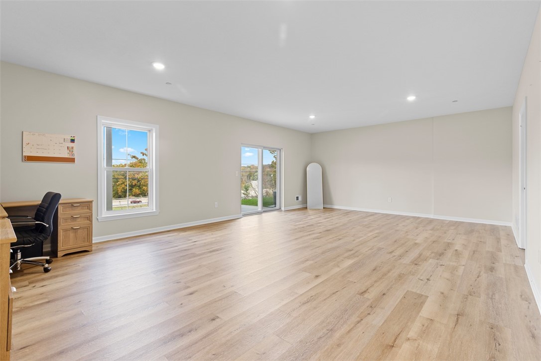 403 Walnut Ct