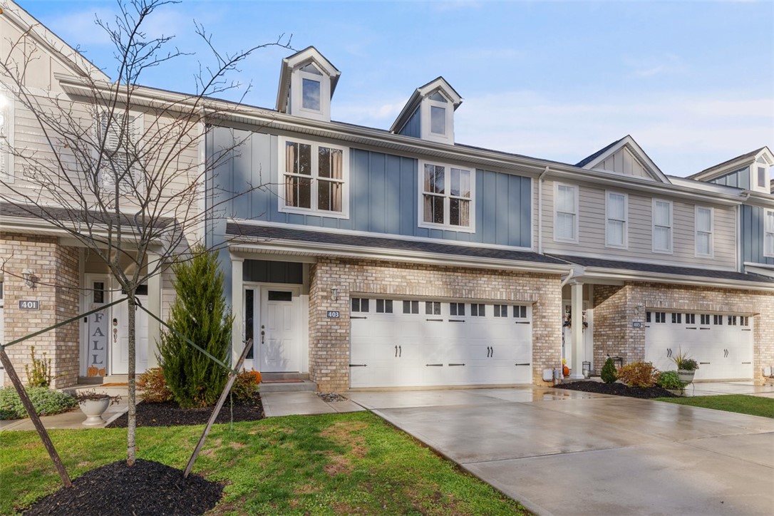 403 Walnut Ct