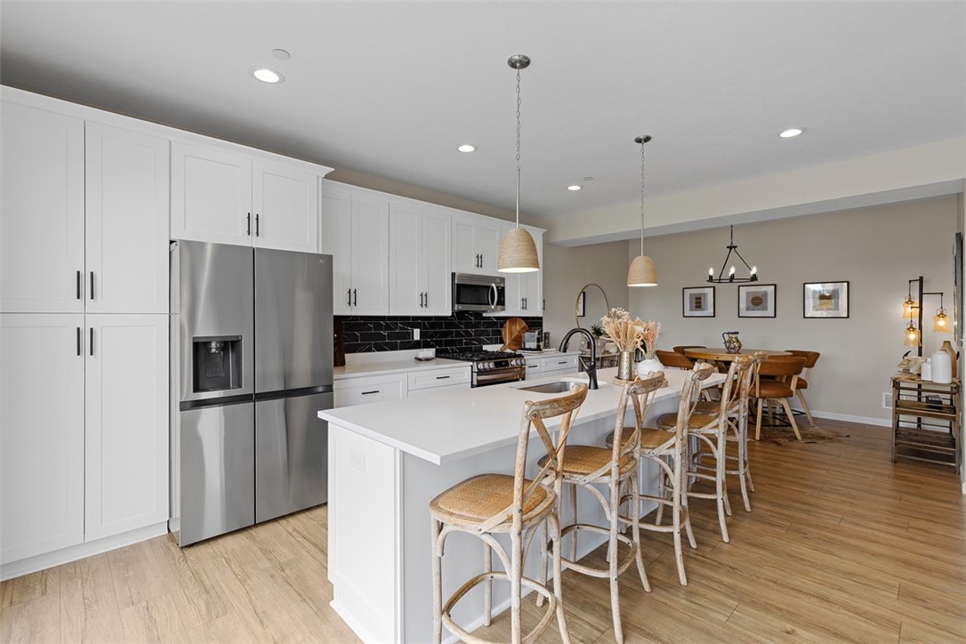 403 Walnut Ct