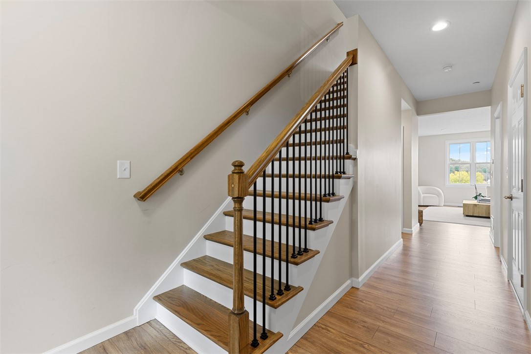 403 Walnut Ct