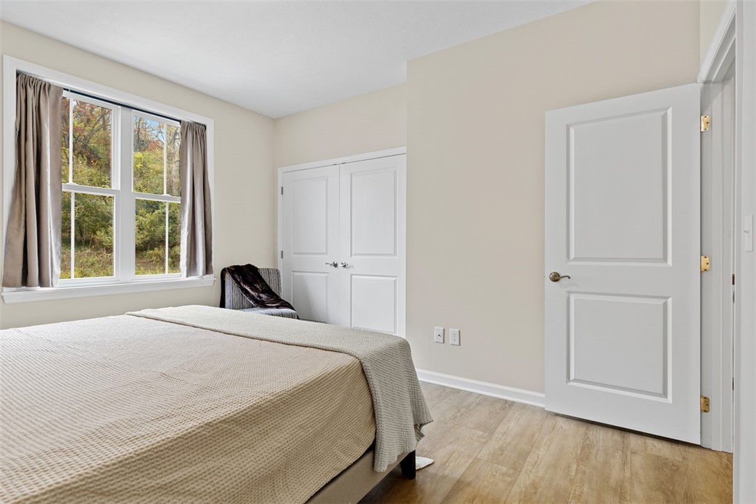 403 Walnut Ct