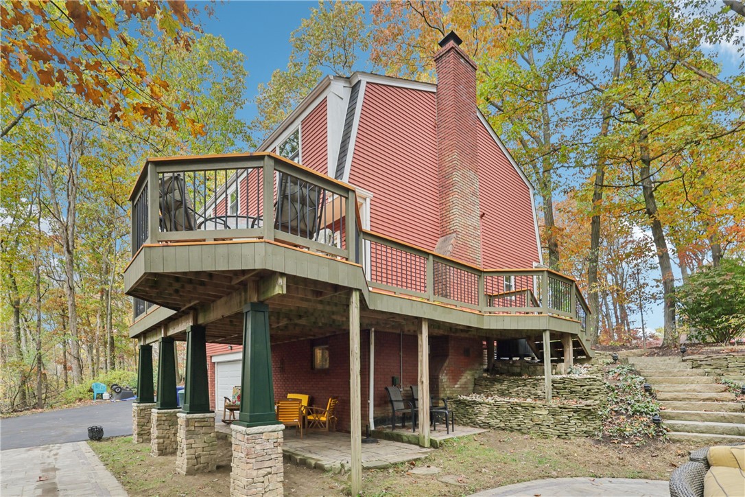 114 Heath Dr