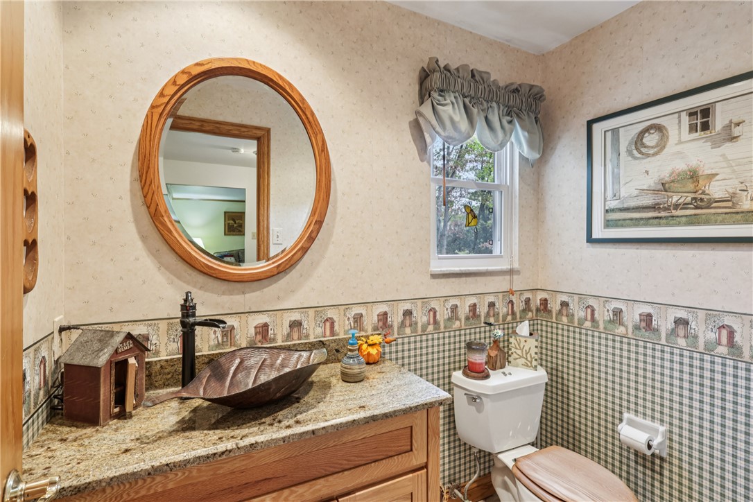 114 Heath Dr
