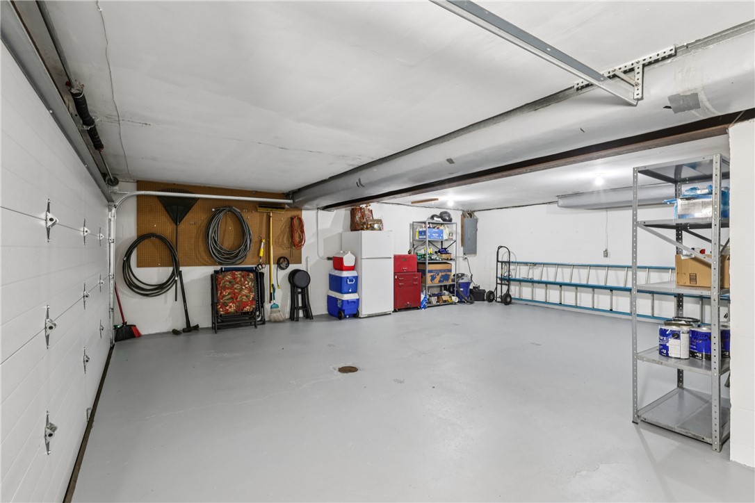 114 Heath Dr