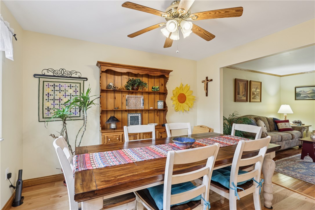 114 Heath Dr