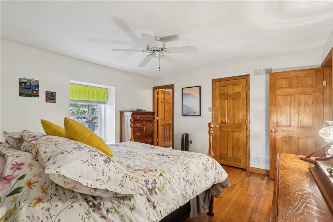 114 Heath Dr