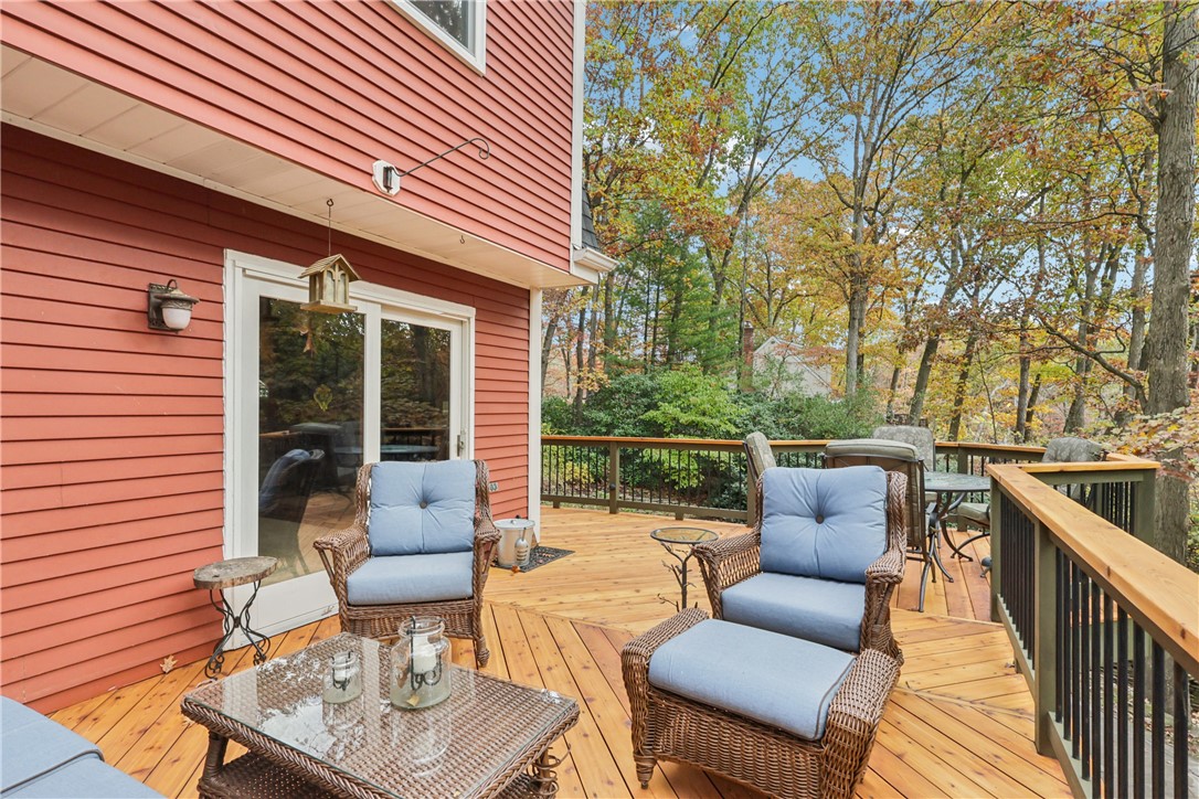 114 Heath Dr