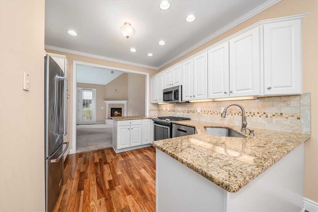 507 E Vanderbilt Dr