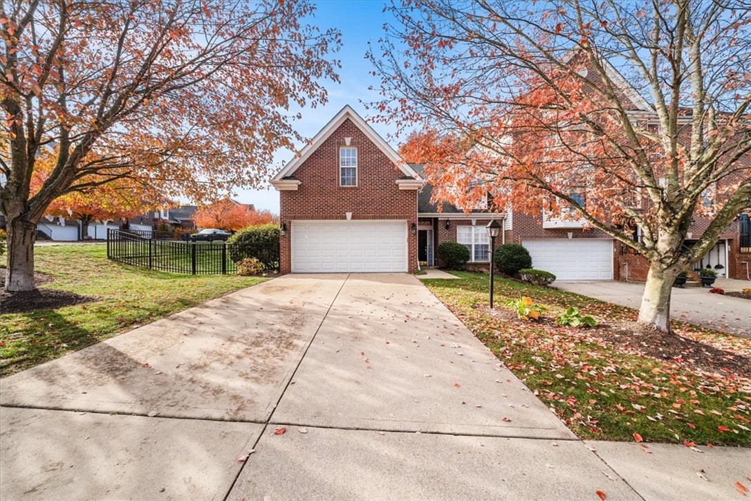 507 E Vanderbilt Dr