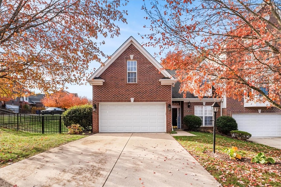 507 E Vanderbilt Dr