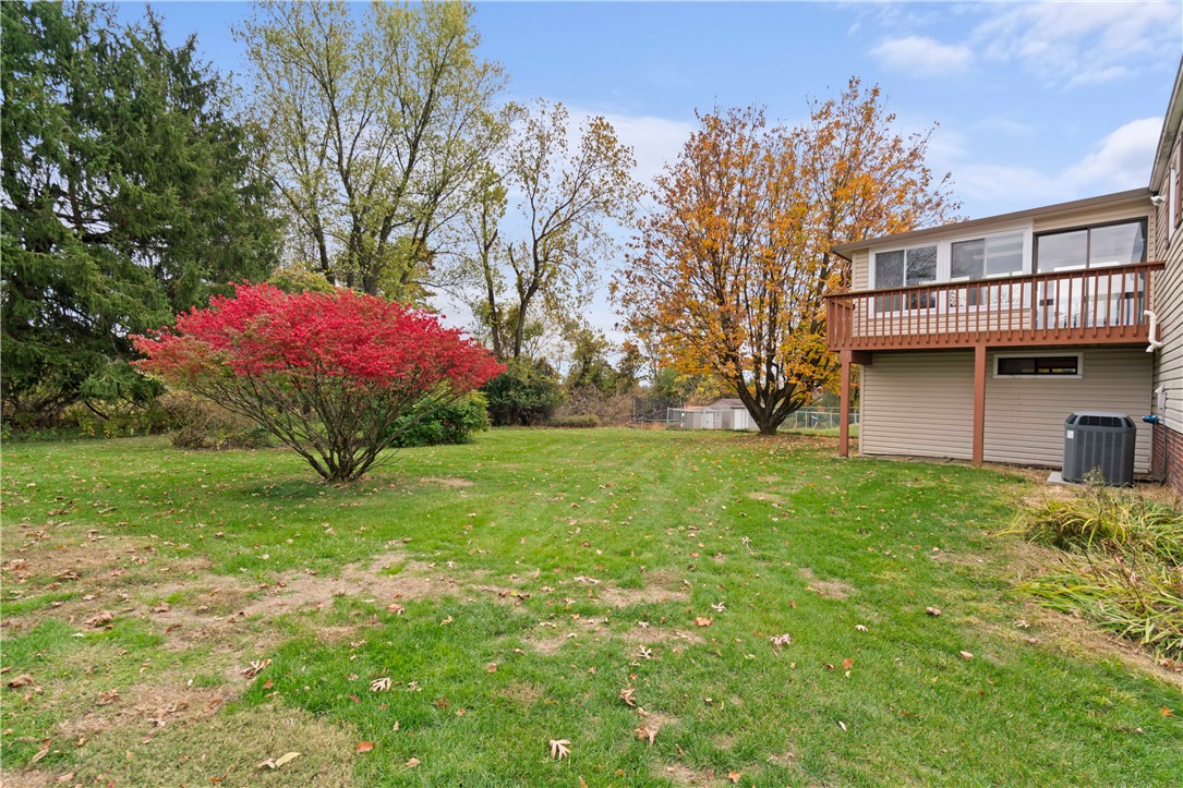 2016 Pembrook Dr
