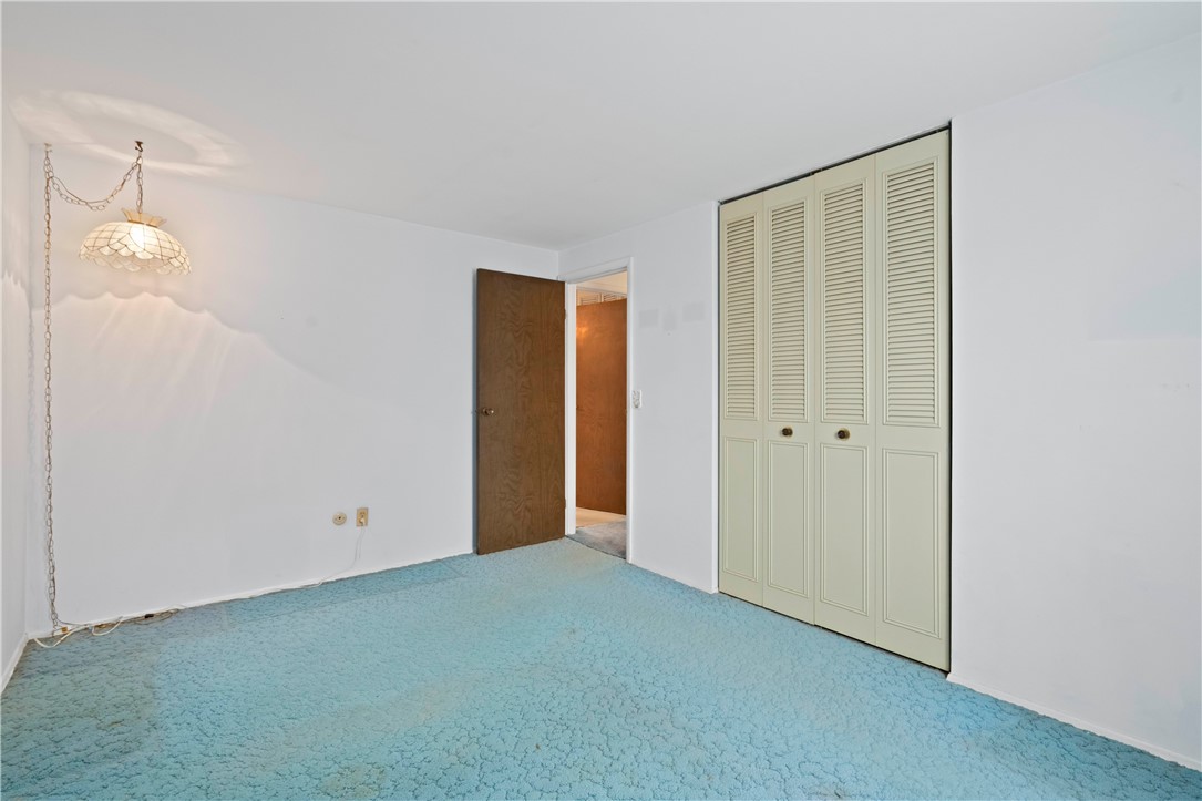 2016 Pembrook Dr