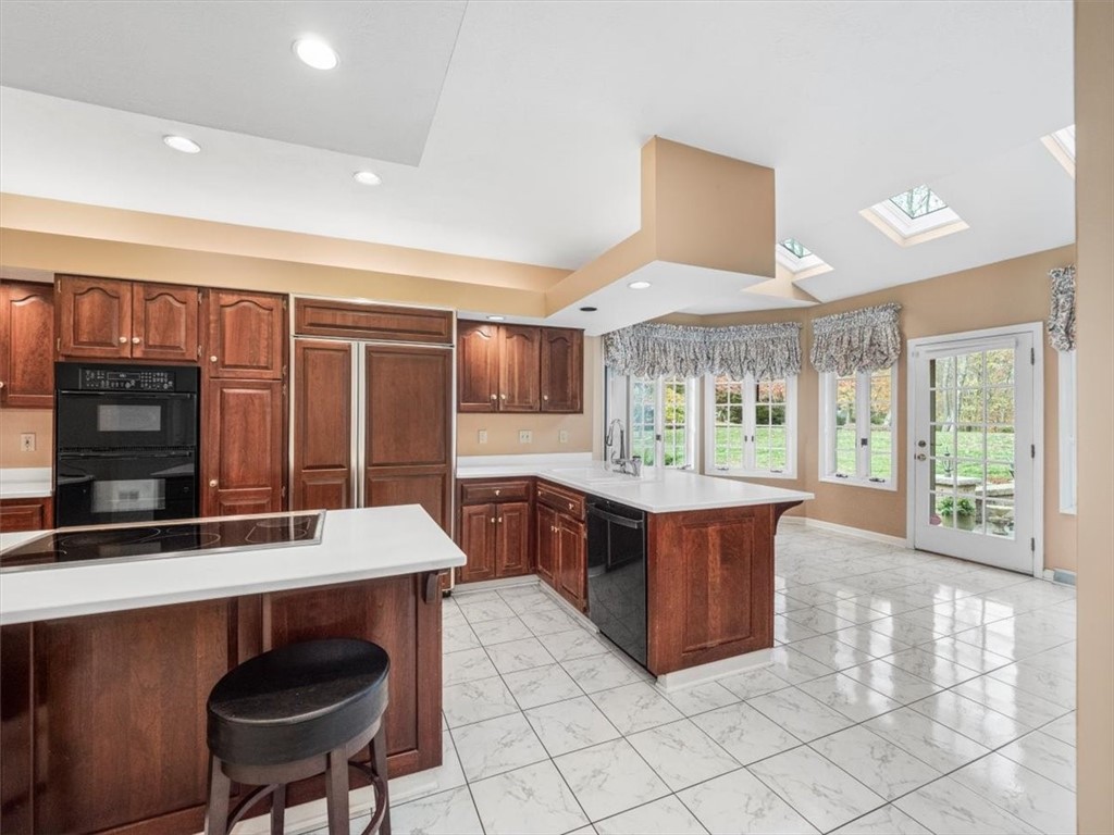 760 Stonegate Dr
