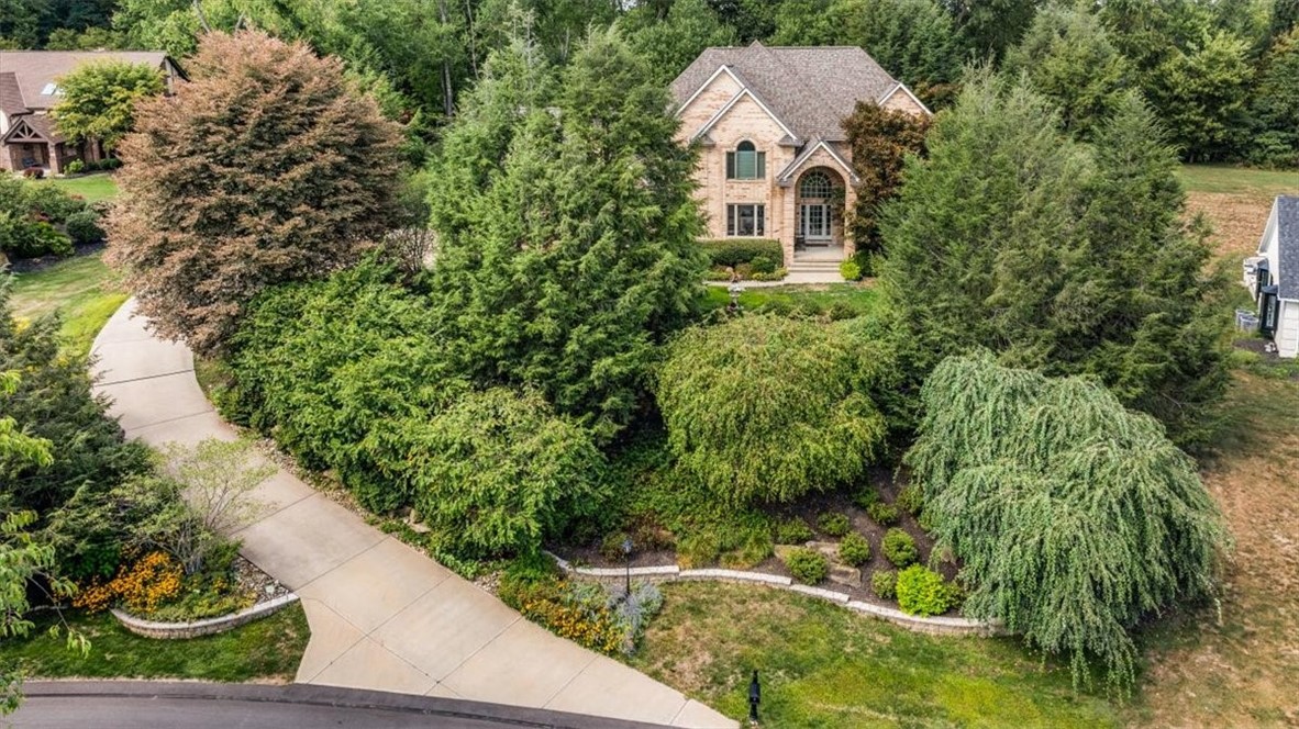 760 Stonegate Dr