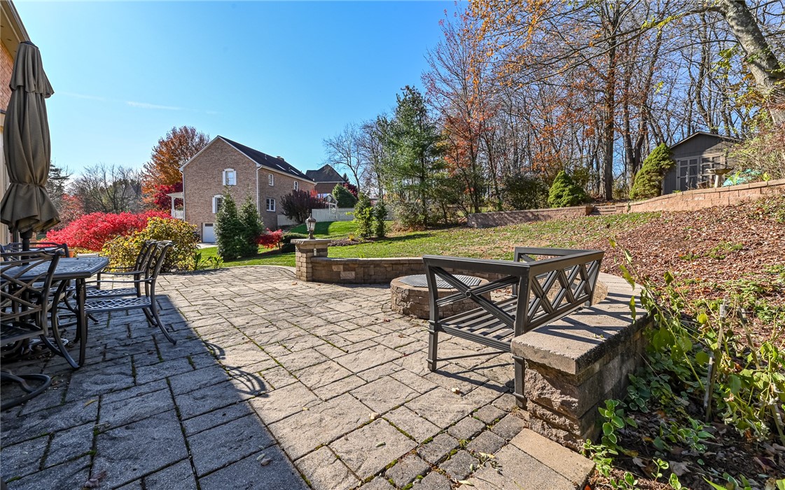 340 Fox Meadow Dr
