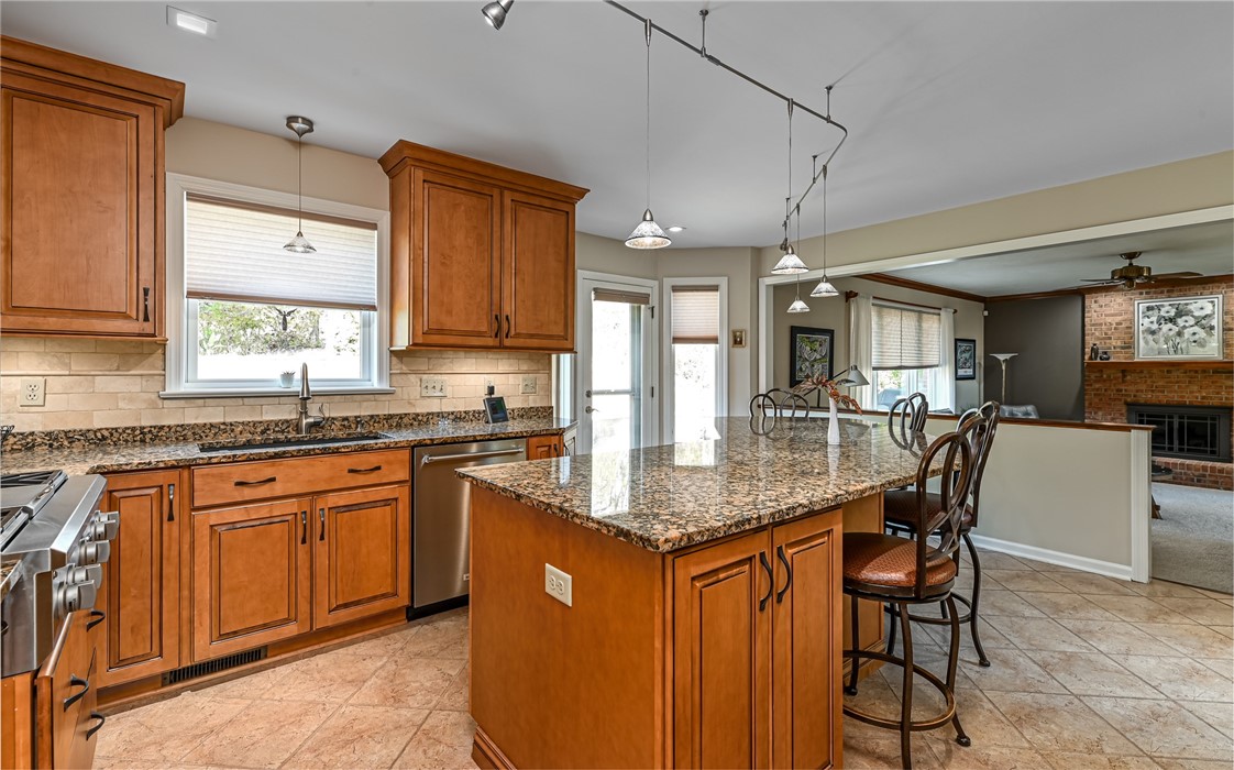 340 Fox Meadow Dr
