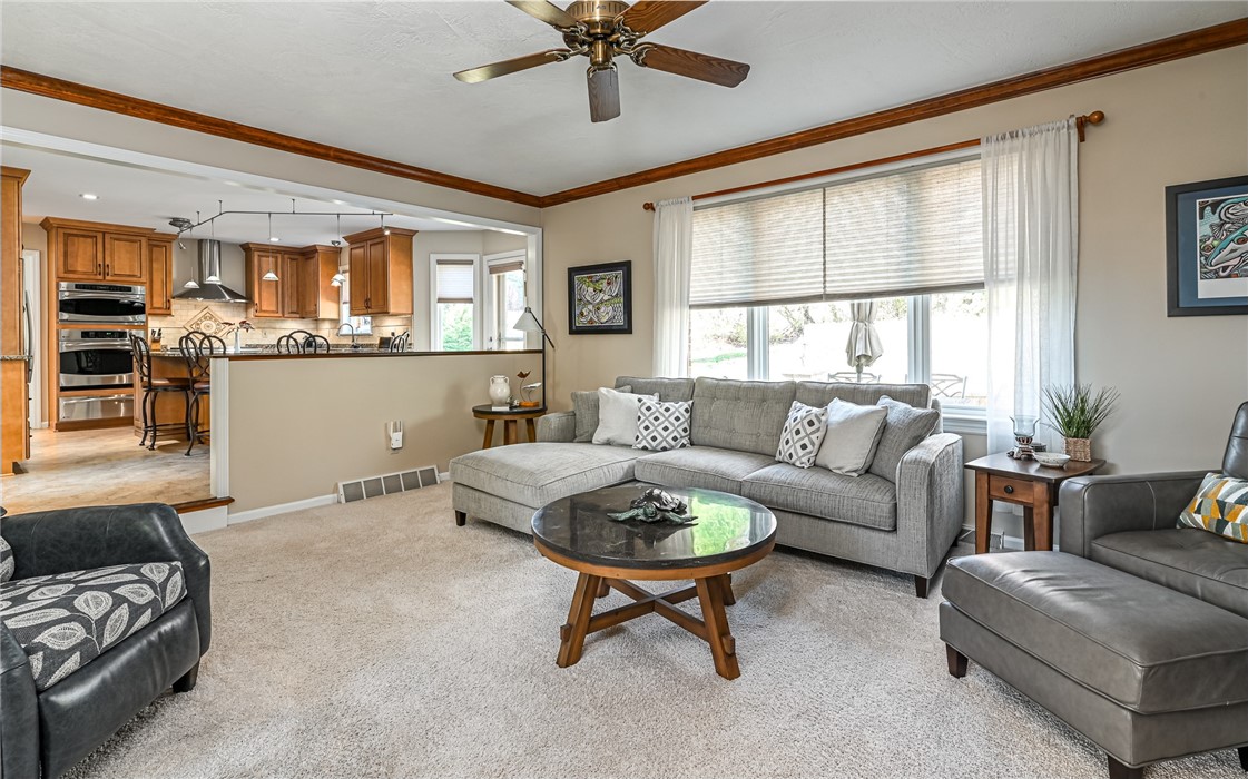 340 Fox Meadow Dr