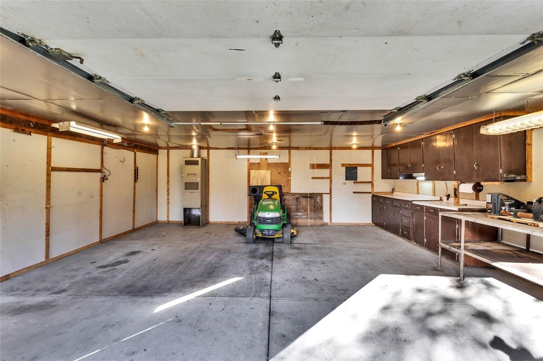 2200 Prospect Rd