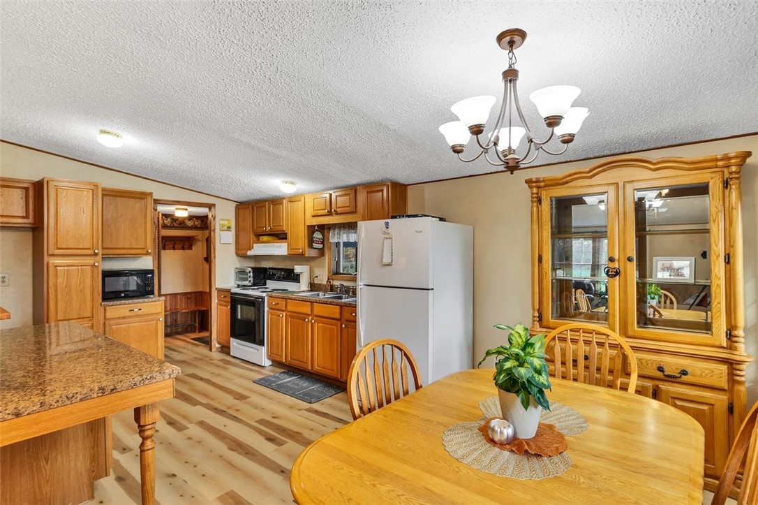 2200 Prospect Rd