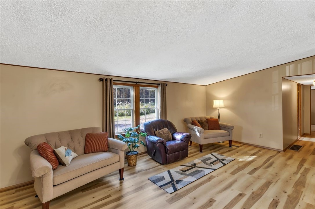 2200 Prospect Rd