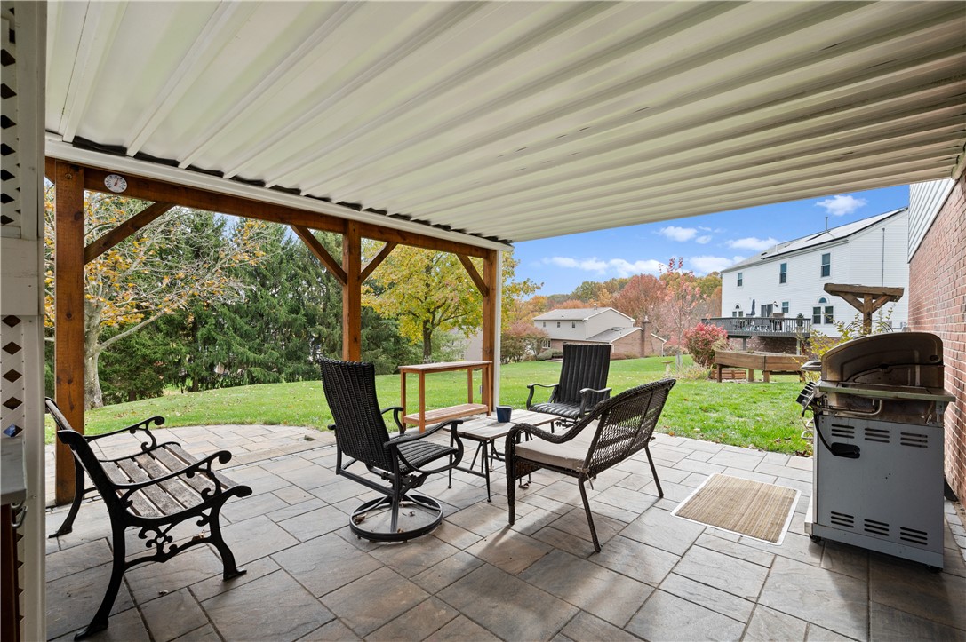 1245 Woodhill Dr