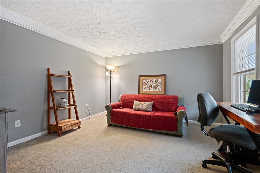 1245 Woodhill Dr