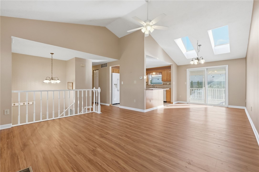 127 Clearbrook Dr