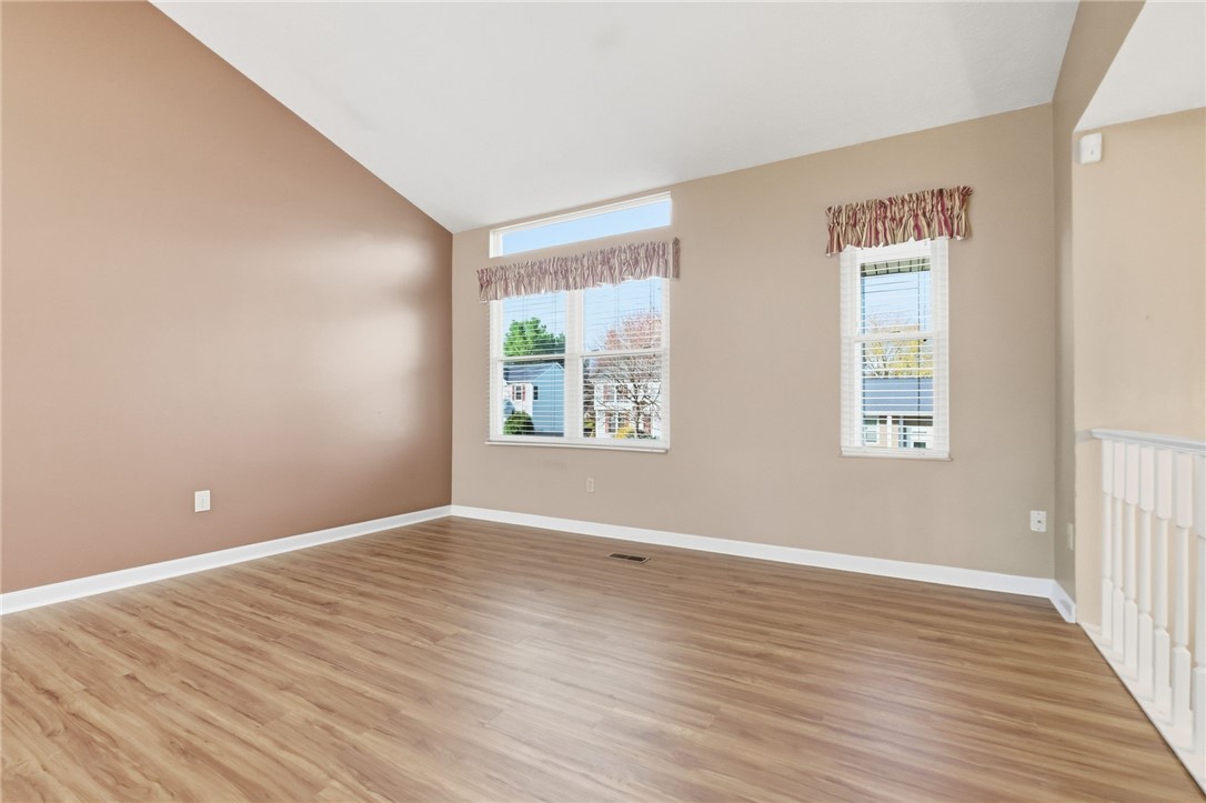 127 Clearbrook Dr