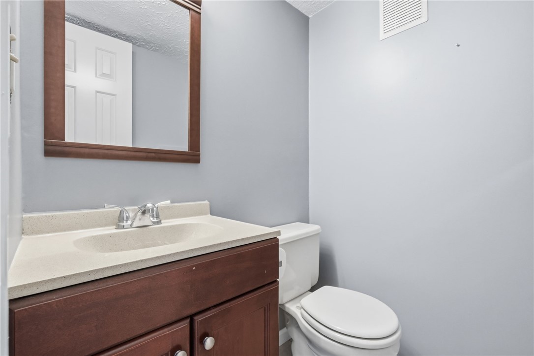 127 Clearbrook Dr