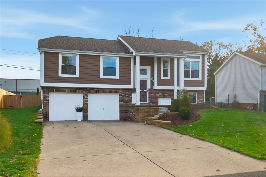 127 Clearbrook Dr