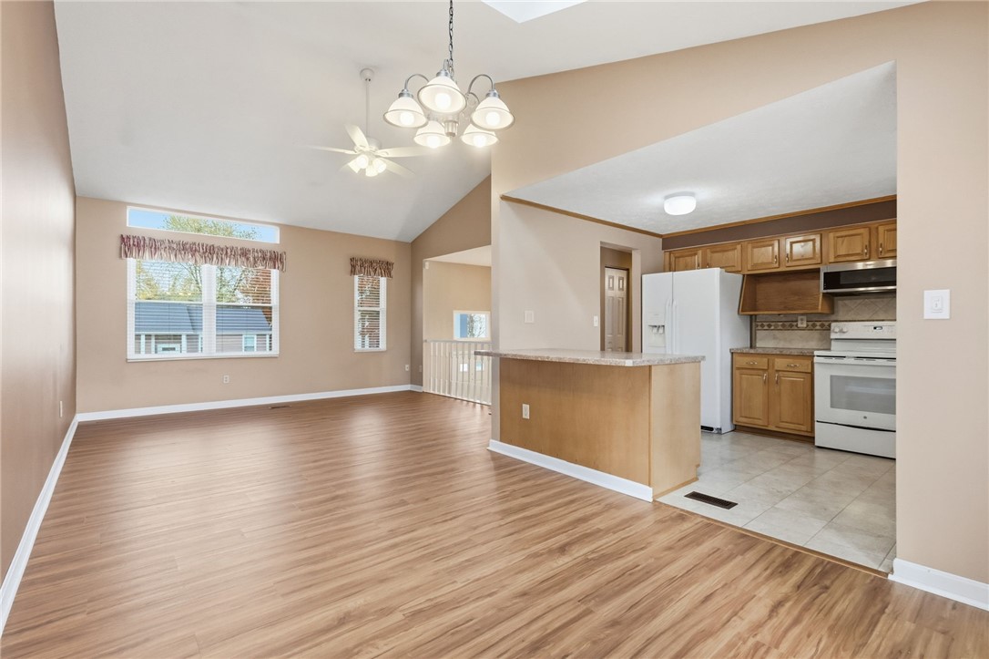 127 Clearbrook Dr
