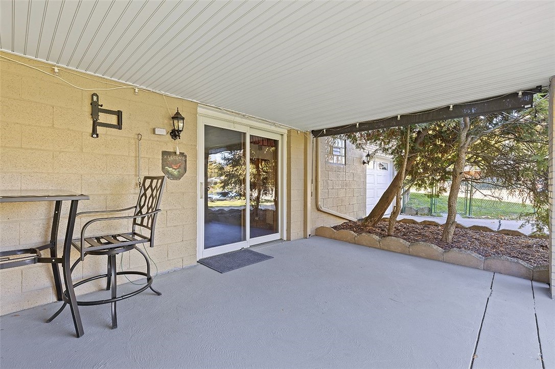 801 Redstone Dr