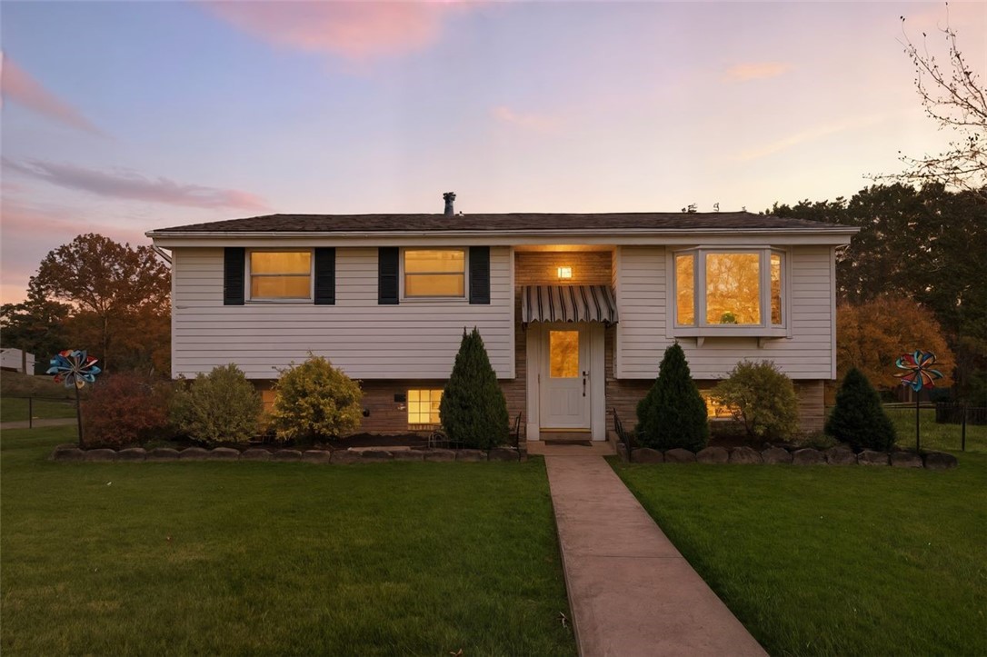 801 Redstone Dr