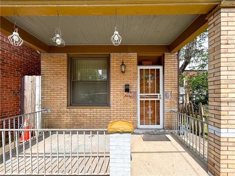 219 Brownsville Rd