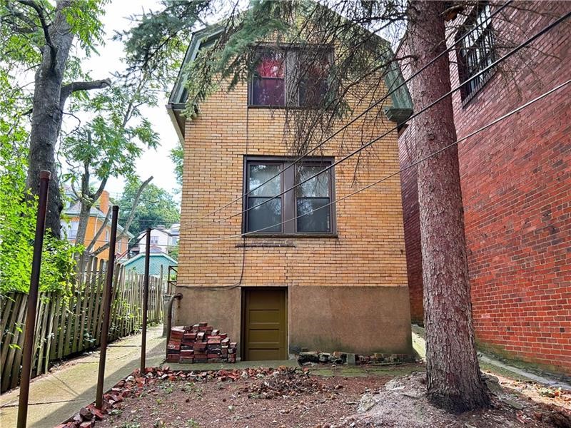 219 Brownsville Rd