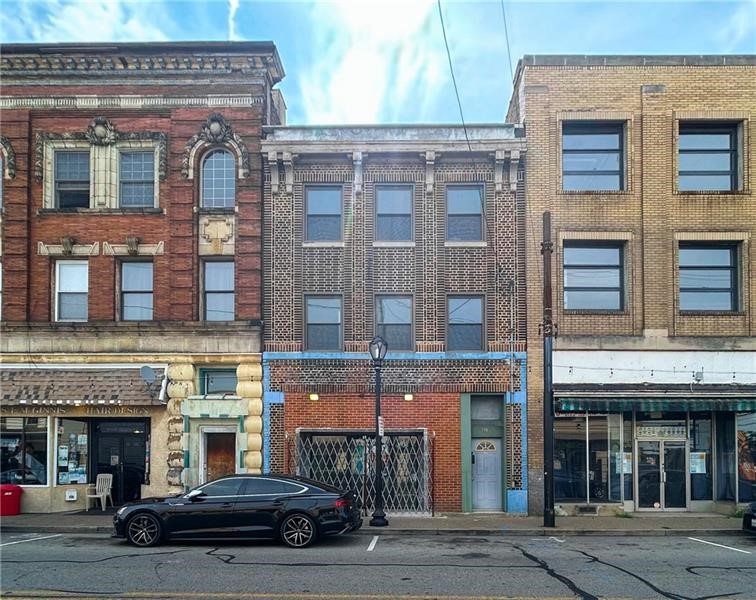219 Brownsville Rd