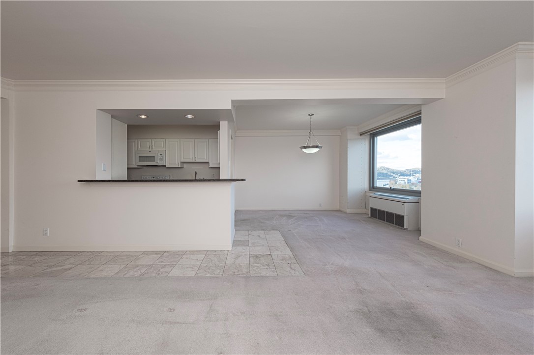 320 Fort Duquesne Blvd 14F