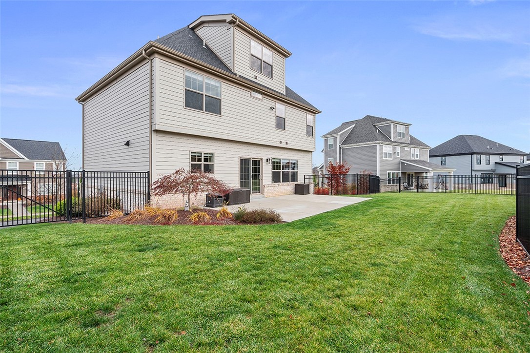 1010 Colony Dr