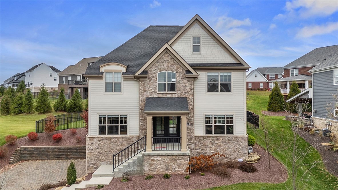 1010 Colony Dr