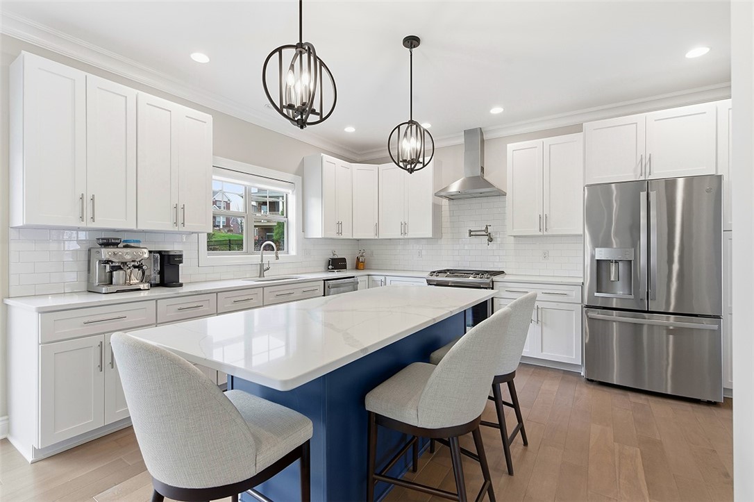 1010 Colony Dr