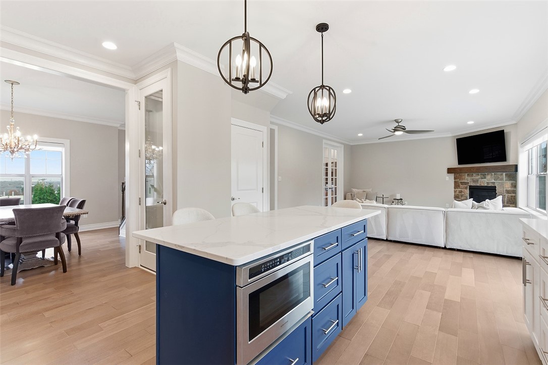 1010 Colony Dr