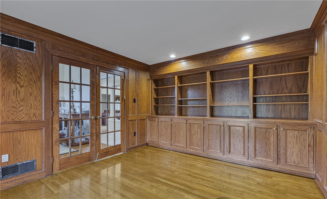 132 Post Oak Dr