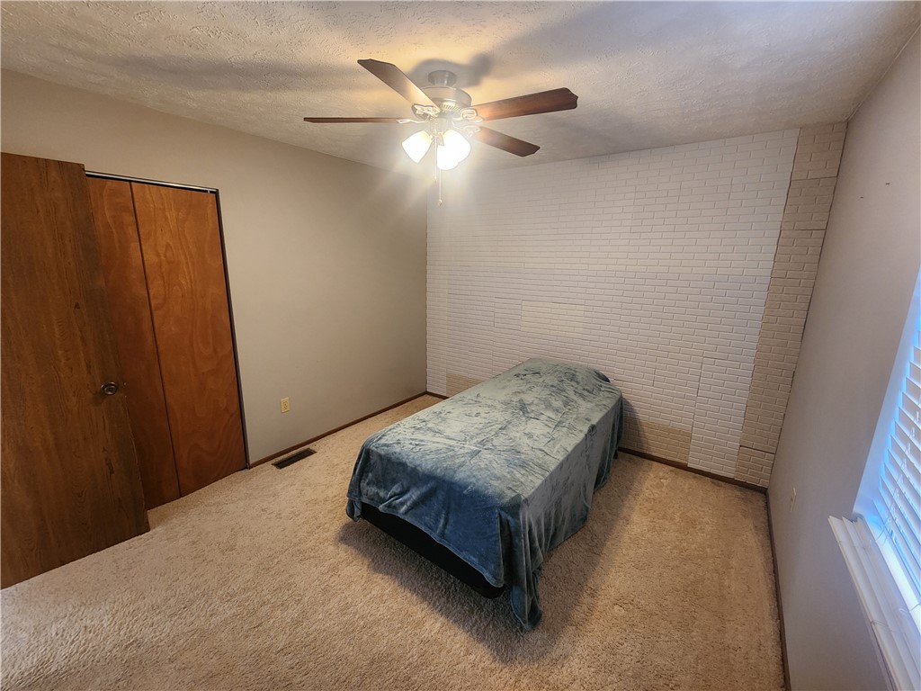 158 Old English Road