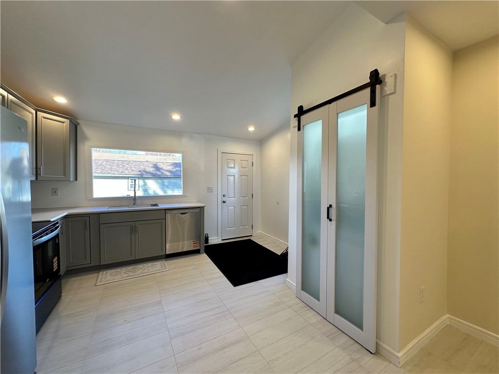 716 5th Street